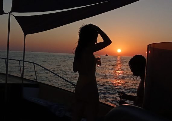 Lampedusa Express, escursione al tramonto Tramonto in barca alla Tabaccara, Lampedusa